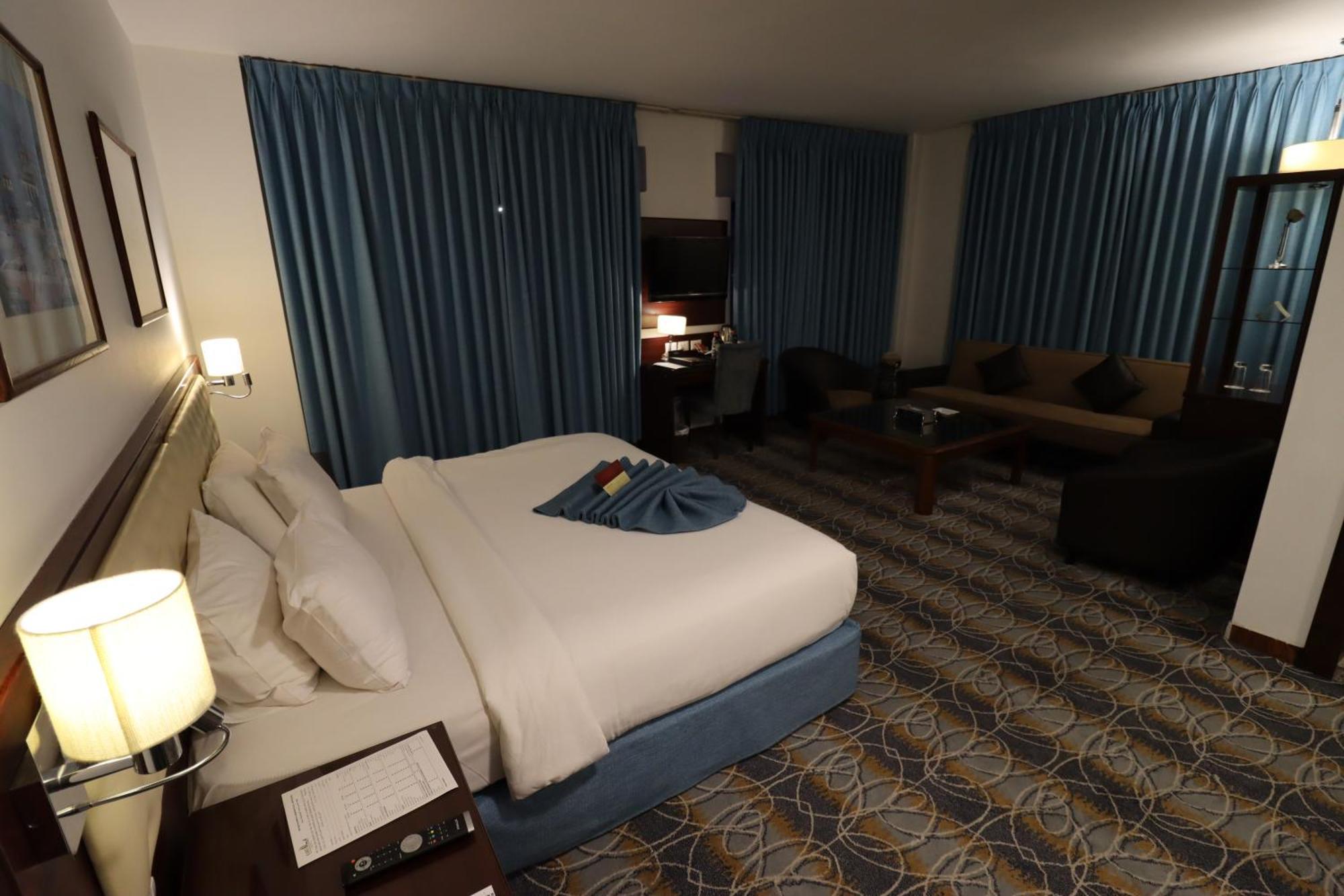 Larsa Hotel Amman Ngoại thất bức ảnh